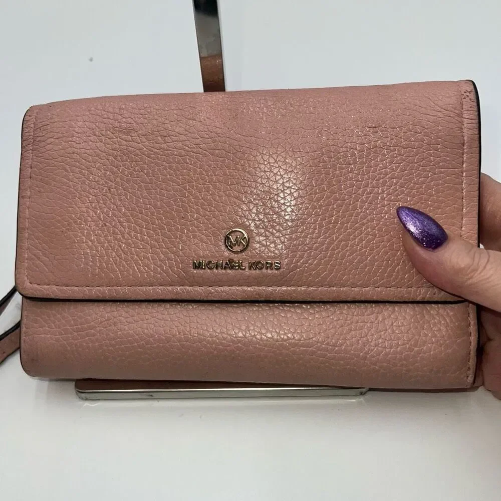 Michael Kors Long Wallet/Phone Holder Wristlet in Blush Soft Leather